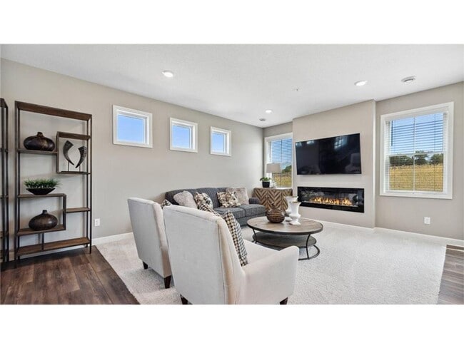 Building Photo - Rare 3 bed new construction home in Wayzata schools for lease!!!
