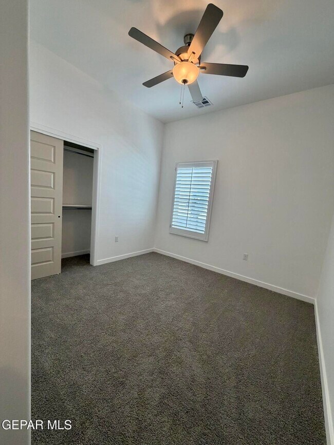 Building Photo - 13912 Garforth Ave