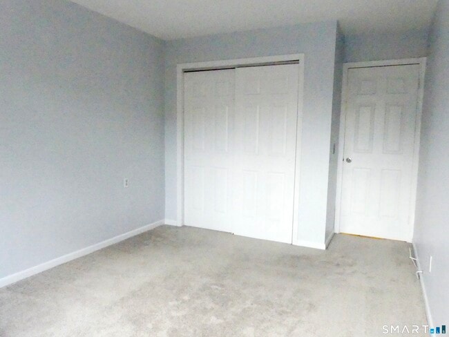 Building Photo - 50 Aiken St