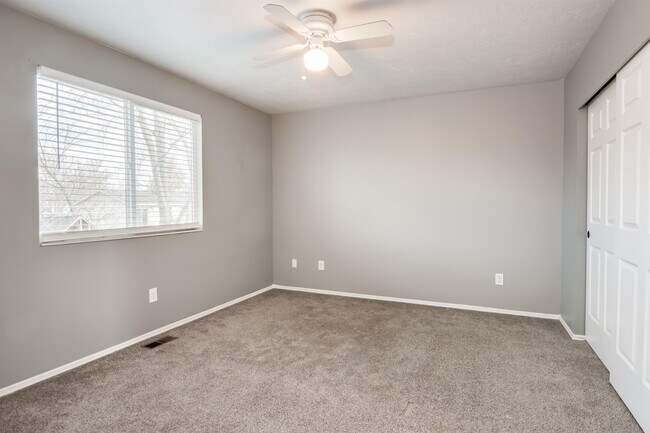 Building Photo - 4948 Decora Way