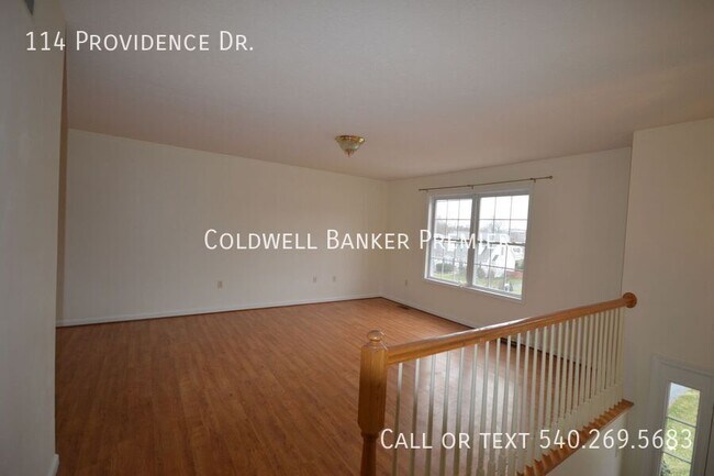 Building Photo - 114 Providence Dr