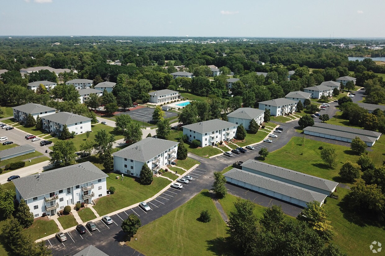 The Hamptons - Rockford Il Apartment Finder