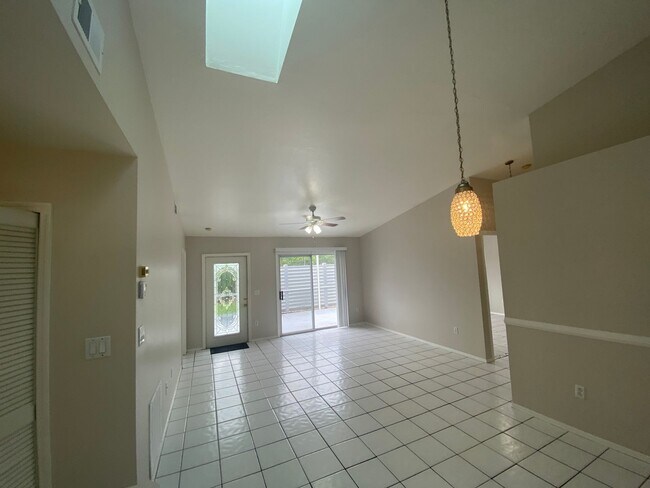 Building Photo - 3300 Loveland Blvd