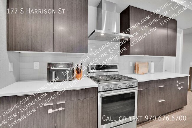 Building Photo - 177 S Harrison St
