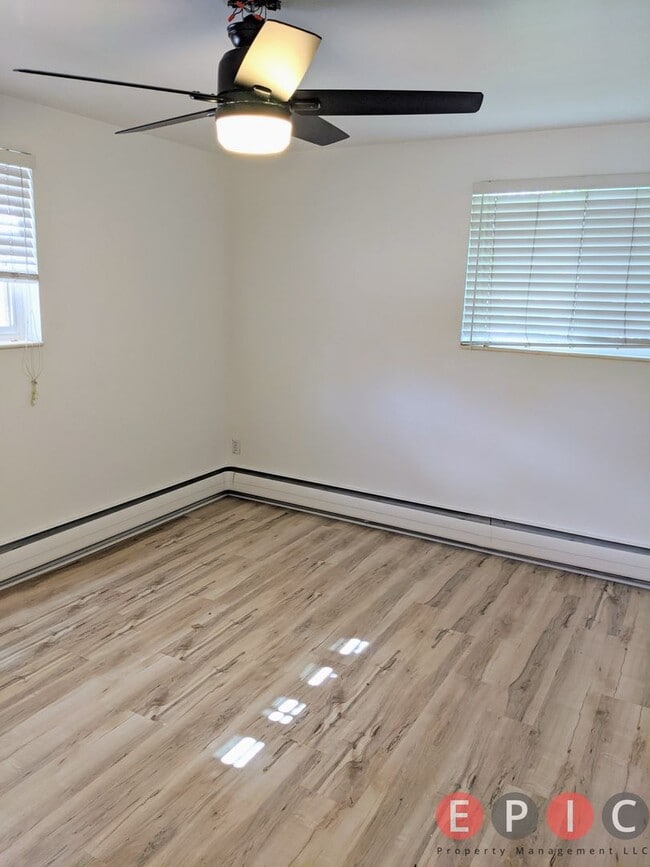 Building Photo - Executive 2 bedroom in the heart of sugarhouse