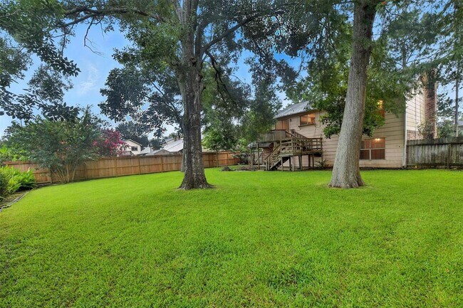 Building Photo - 329 Gleneagles Dr