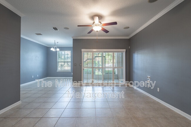 Building Photo - 9777 Summer Grove Way W