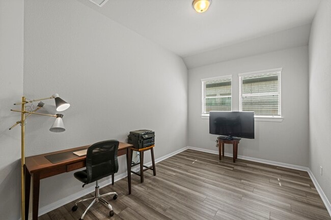 Building Photo - 30319 Tall Fescue Dr