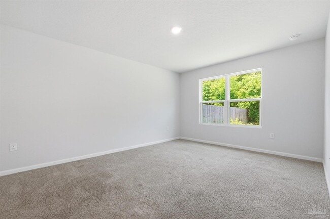 Building Photo - 5367 Peach Dr