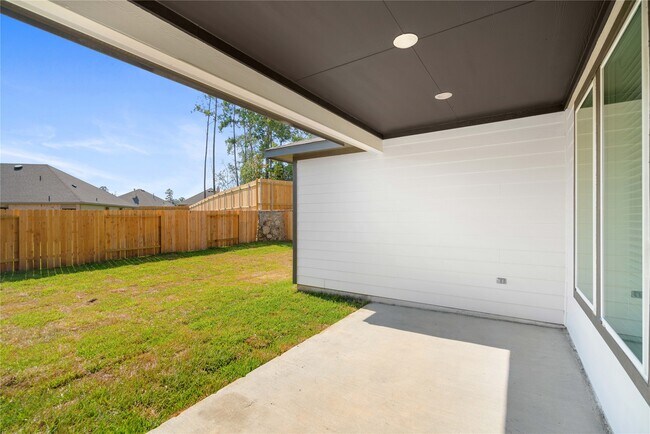 Building Photo - 13325 Big Sky Ct