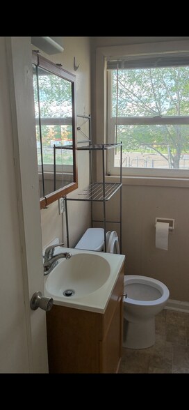 Building Photo - 310 S White Ave