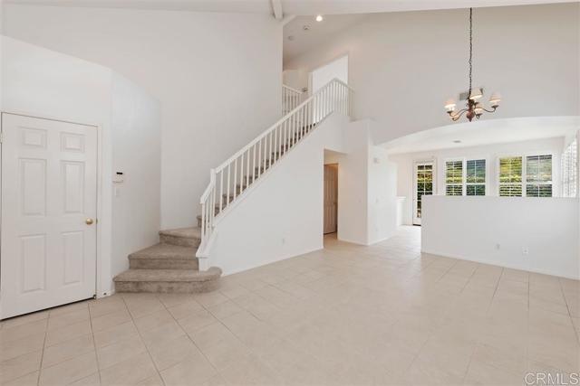 Building Photo - 1022 Cottage Way
