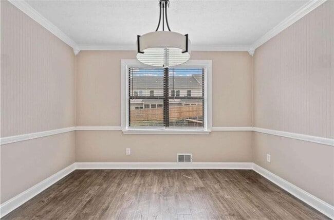 Building Photo - 893 Sandune Dr