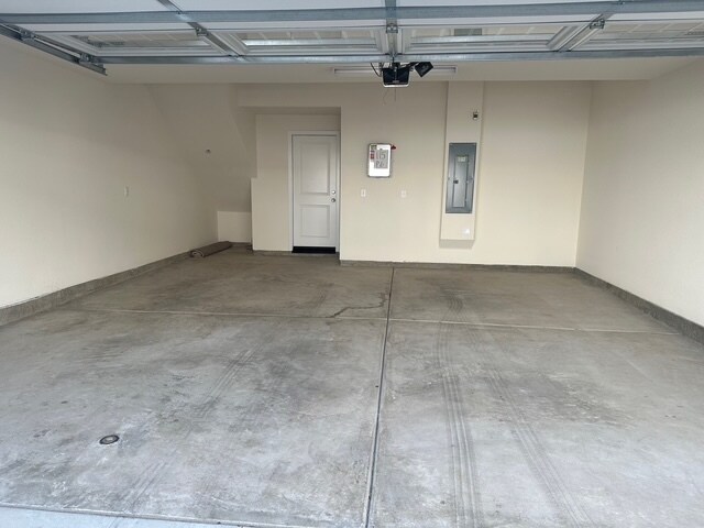 Building Photo - 155 W La Palma Ave
