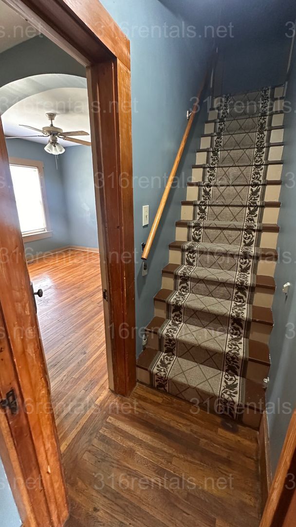Building Photo - $1595 - 5 bed 2 bath - Single Family Home ...