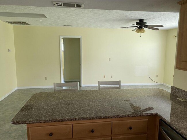 Building Photo - 2309 SE Luau Ave