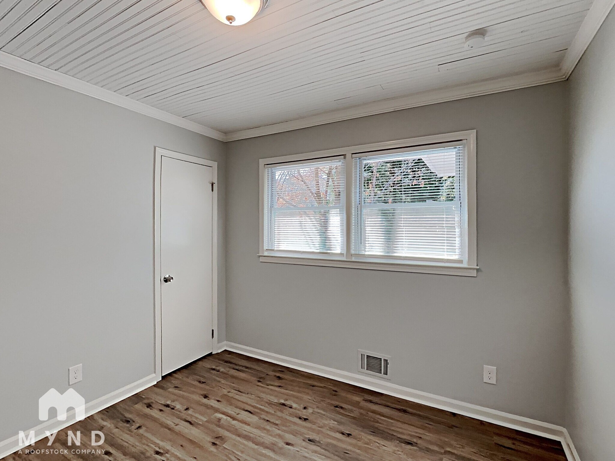 Building Photo - 6852 Cherry Cir