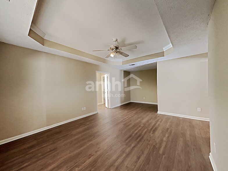 Building Photo - 2175 Carlysle Cove Dr