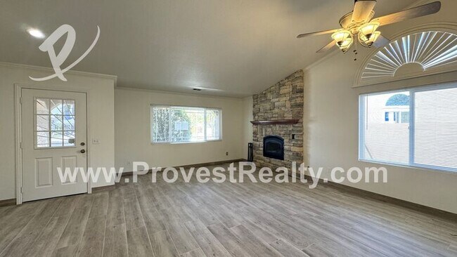 Building Photo - 13675 Ruby Cir
