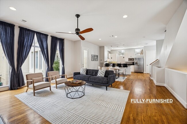 Building Photo - 2404 Fairview St