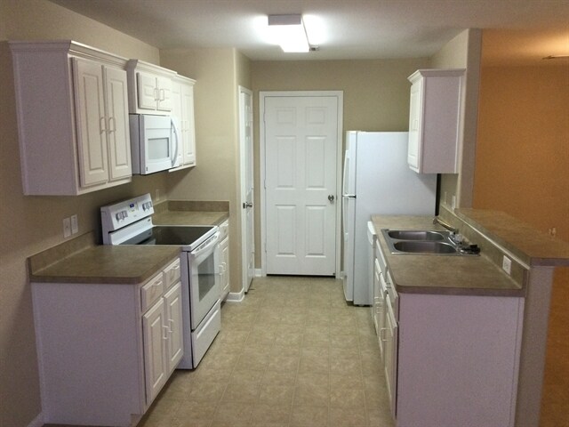 Building Photo - 4279 Medina River Loop