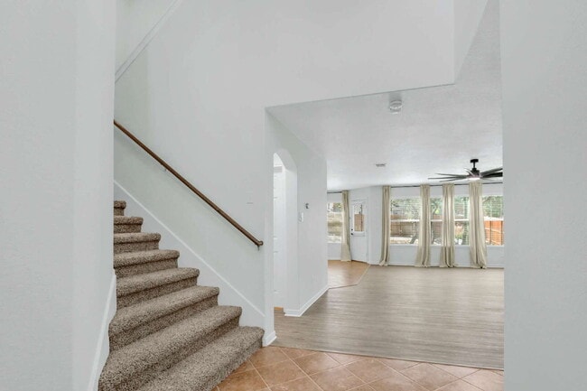 Building Photo - 10838 Black Wolf Bay