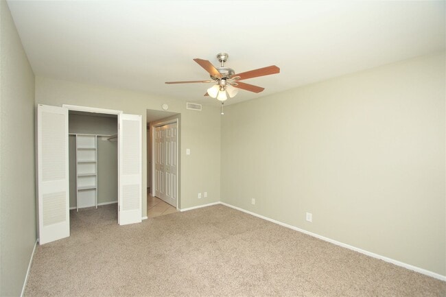 Building Photo - Fabulous landmark Downtown Austin property...