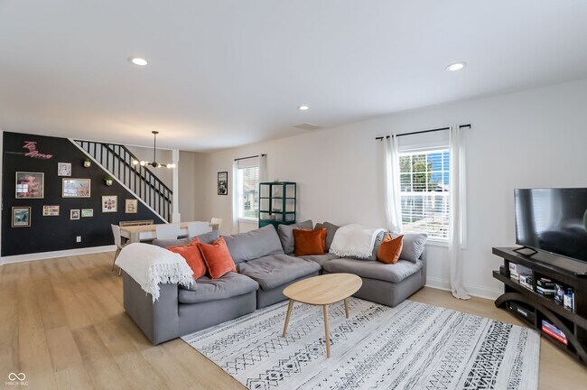 Building Photo - 1306 S East St