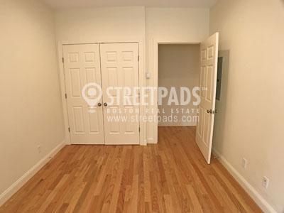 Building Photo - 2 bedroom in Cambridge MA 02138