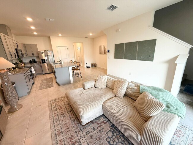 Building Photo - 641 Preston Cv Dr