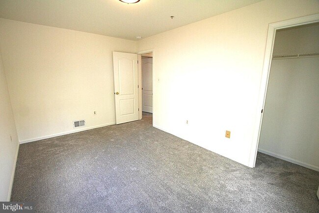 Building Photo - 4405 Apex Ln