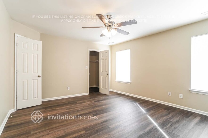 Building Photo - 12703 Alvin Woods Dr