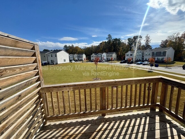 Building Photo - 2727 Chert Ln