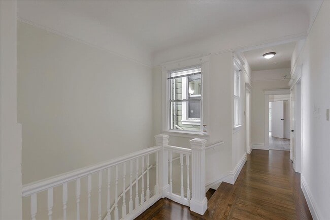 Building Photo - 12th Ave 1340-1342