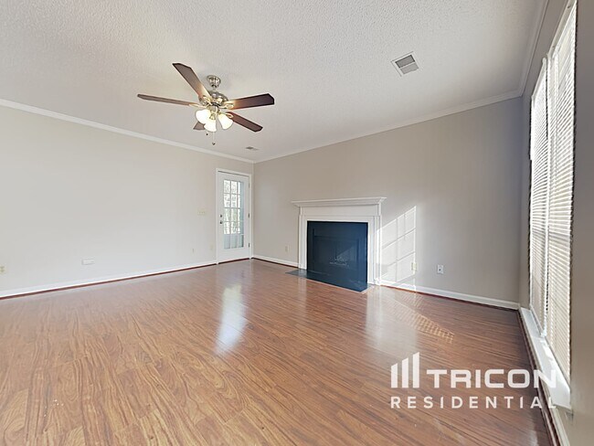 Building Photo - 90 Chadford Road Irmo SC