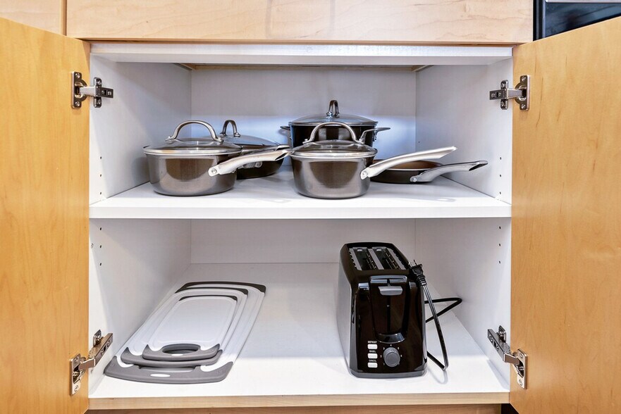 Building Photo - 1724 S Stevens St