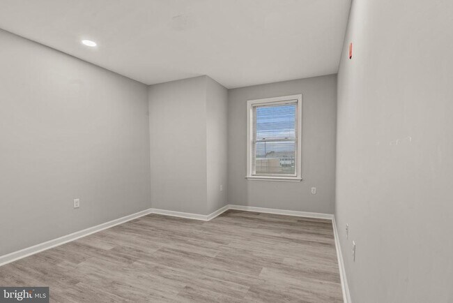 Building Photo - 1430 N Carlisle St