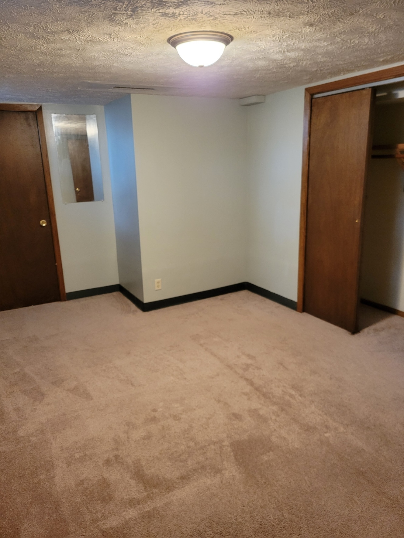 bedroom #2 - 5050 Dudley St