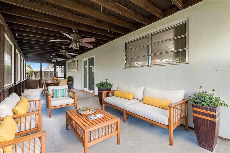 Building Photo - 9200 SW 55th St