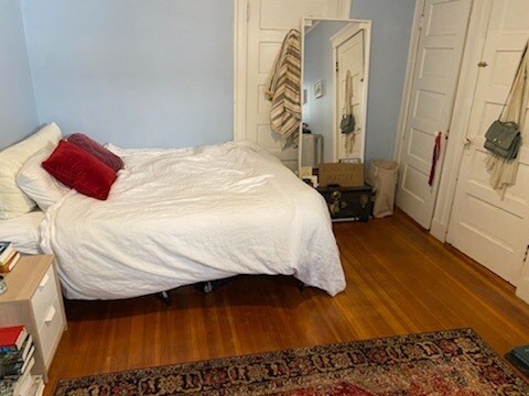 Building Photo - 183 College Ave