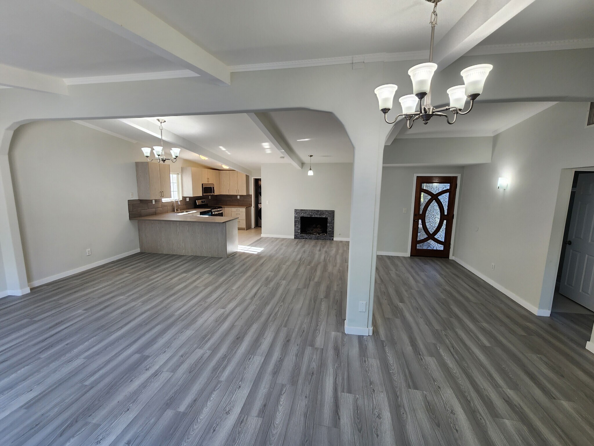 Building Photo - 7756 Zelzah Ave
