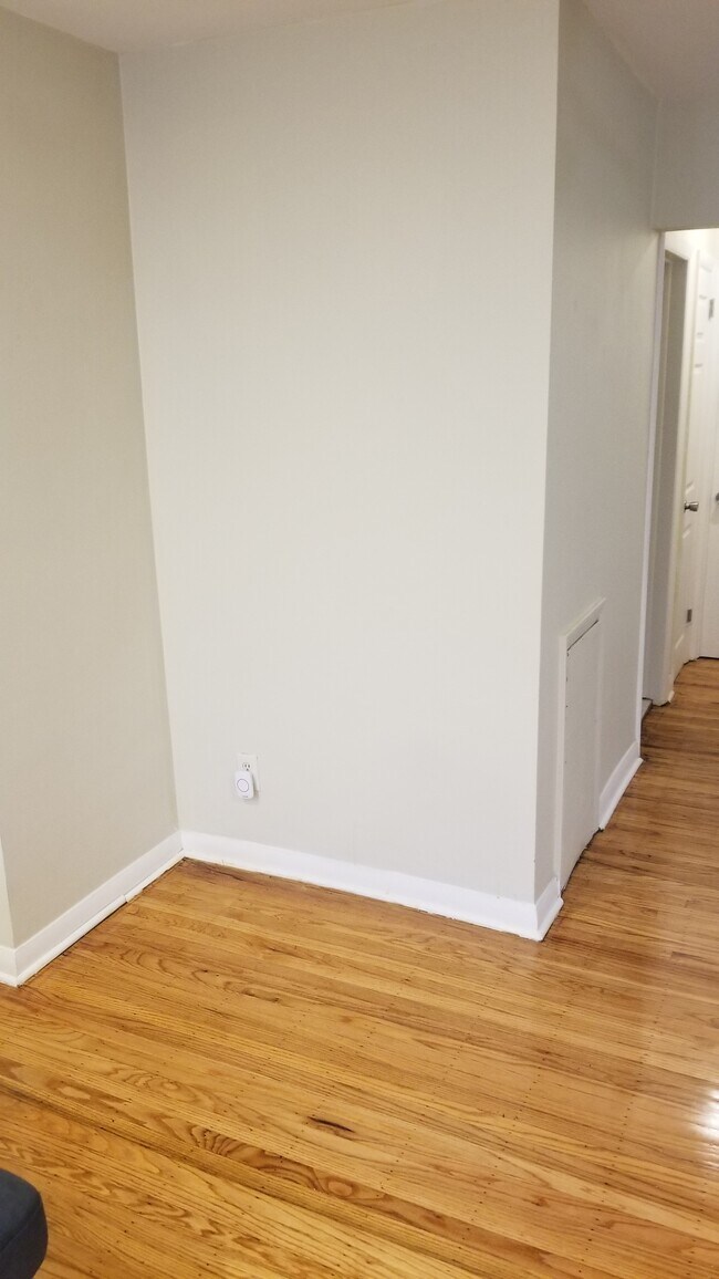 7341 Ruskin Rd 7341 Ruskin Rd Philadelphia PA 19151 Apartment Finder