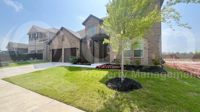 Primary Photo - 333 ELK Dr