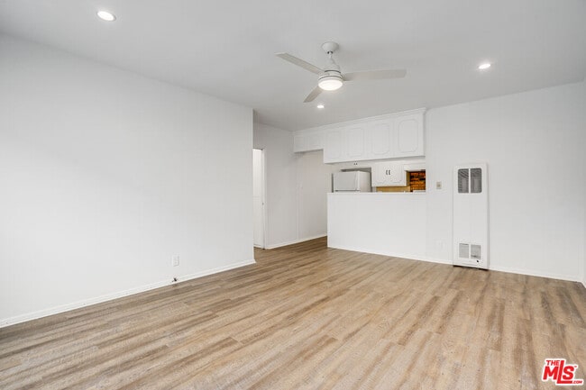 Building Photo - 2302 32nd St