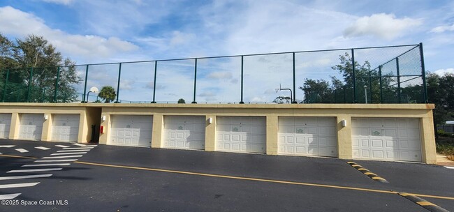 Building Photo - 134 Starboard Ln