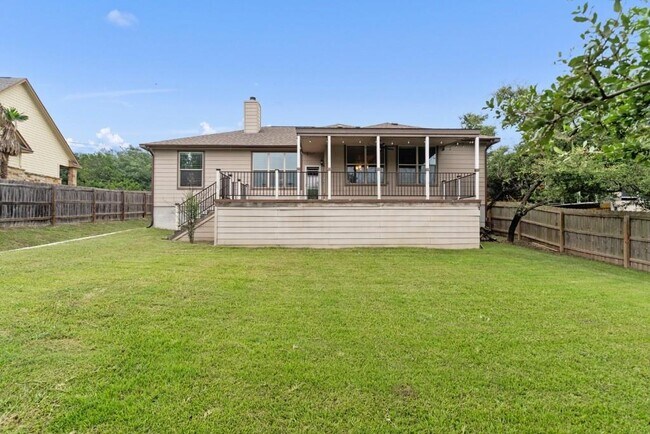 Building Photo - 10104 Longhorn Skyway