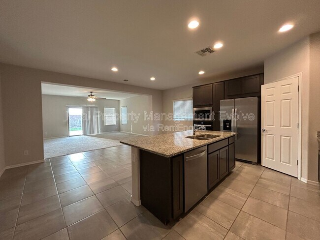 Building Photo - 17655 W Pueblo Ave