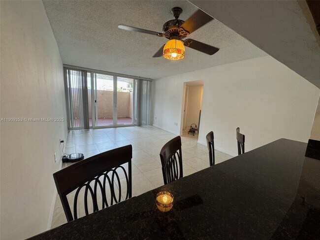 Building Photo - 10700 SW 108th Ave