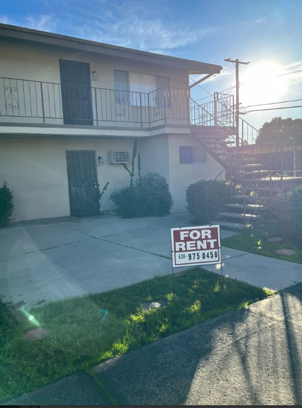 Building Photo - 2411 Pattiglen Ave