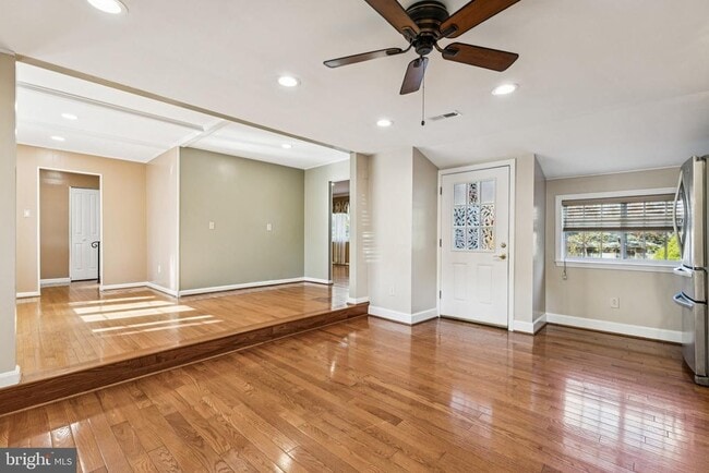 Building Photo - 7714 Arlen St